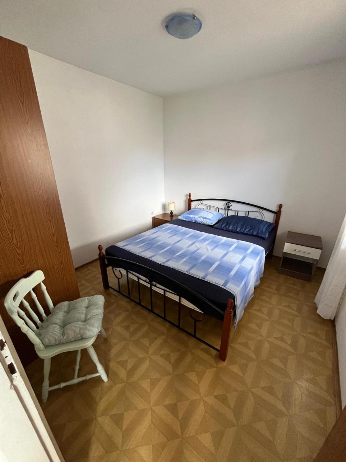 Apartmani Ana Juricev Vodice Bagian luar foto